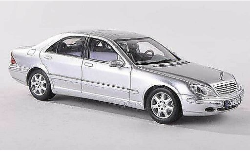 Mercedes W 220 Base 1/43 Spark S classe d modellini auto