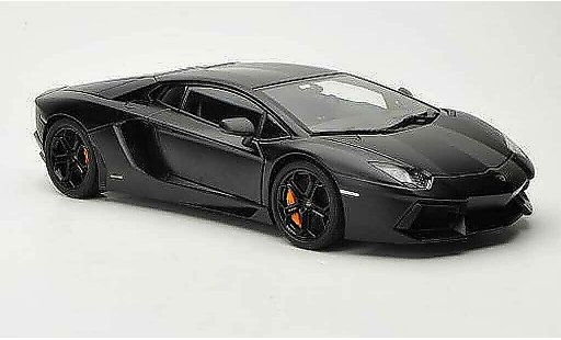 Lamborghini Aventador LP700-4 1/18 Autoart opaco nero 2011 modellini auto
