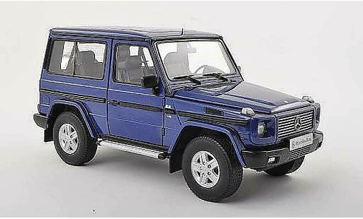 Mercedes Classe G SWB 1/18 Autoart nero-blu 1998 modellini auto
