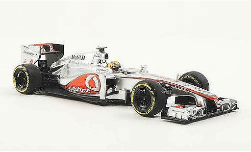 Mercedes CLA 2012 1/43 Minichamps Mercedes MP4-27 No.4 Vodafone L.Hamilton saison modellini auto