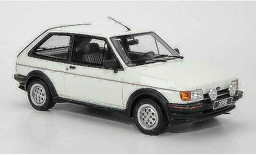 Ford Fiesta XR2 1/18 Ottomobile MkII bianco modellini auto