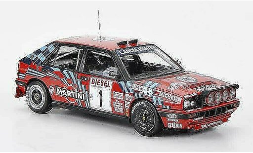 Lancia Delta HF Integrale 1/43 HPI 16V No.1 Martini M.Biasion / T.Siviero Nachtfahrversion Rally Sanremo 1989 modellini auto