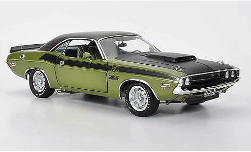 Dodge Challenger 1970 1/18 Highway 61 T/A verde/opaco nero/Krododillederoptik modellini auto