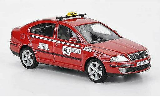 Skoda Octavia Combi 1/43 Abrex TAXI rosso modellini auto