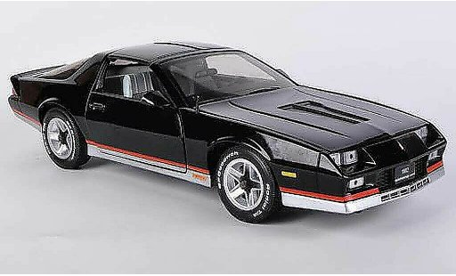 Chevrolet Camaro Z28 1/18 Sun Star nero 1982 modellini auto