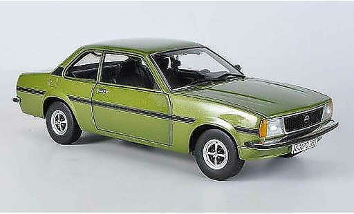 Opel Ascona B SR 1/18 Sun Star verde modellini auto