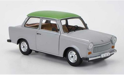 Trabant 601 de luxe 1/18 Sun Star grigio/verde modellini auto