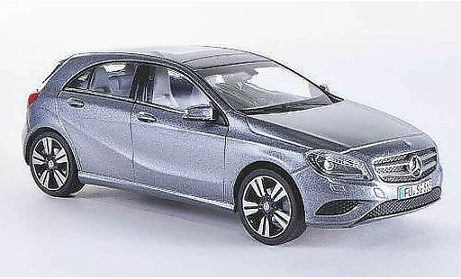 Mercedes Classe A Base 1/43 Schuco (W176) grigio 2013 modellini auto