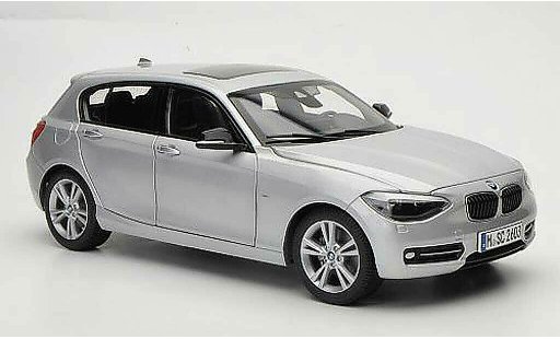 Bmw 114 F20 1/18 Paragon i grigio Funfturer 2011 modellini auto