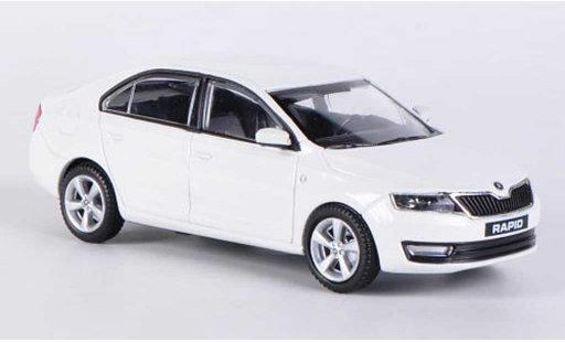 Skoda Rapid Base 1/43 Abrex bianco 2012 modellini auto