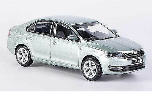 Skoda Rapid Base 1/43 Abrex grigioverde 2012 modellini auto