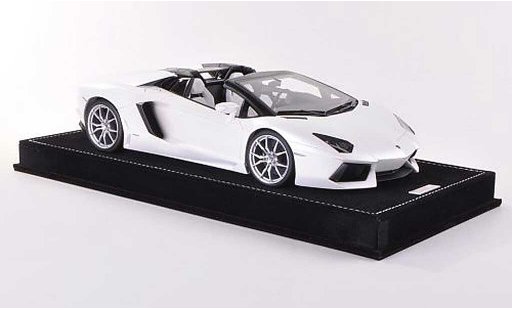 Lamborghini Aventador LP700-4 1/18 MR Collection Roadster opacobianco modellini auto