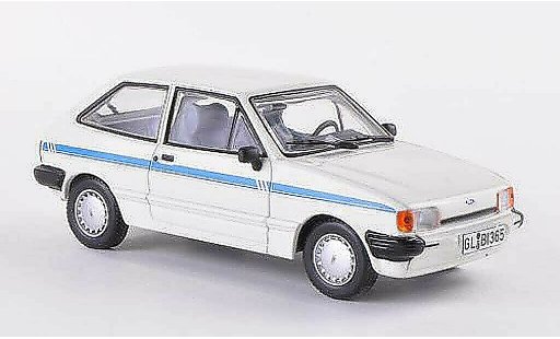 Ford Fiesta Berline 1/43 WhiteBox MKII bianco modellini auto
