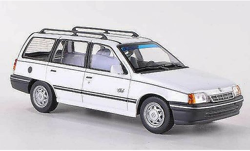 Opel Kadett E Caravan 1/43 Minichamps bianco 1989 modellini auto