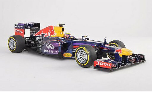Red Bull F1 2013 1/18 Minichamps RB9 No.2 Presentationsfahrzeug M.Webber modellini auto