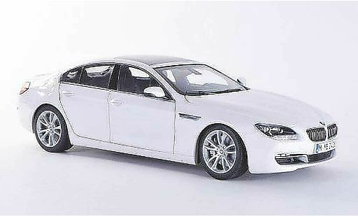Bmw 640 F06 1/18 Paragon i Gran Coupe bianco 2012 modellini auto