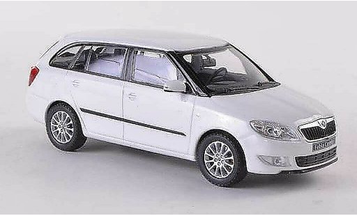 Skoda Fabia II 1/43 Abrex Combi bianco Facelift 2010 modellini auto