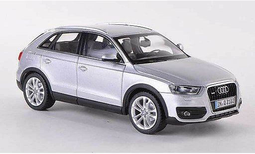 Audi Q3 suv 1/43 Schuco grigio 2011 modellini auto