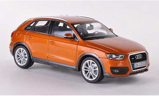 Audi Q3 suv 1/43 Schuco orange 2011 modellini auto