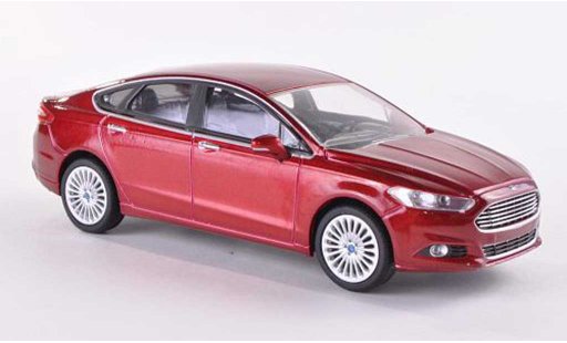 Ford Fusion Berlina 1/43 Greenlight rosso 2013 modellini auto