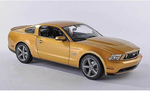 Ford Mustang GT 1/18 Greenlight dore modellini auto