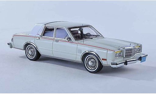 Chrysler Fifth Avenue Sedan 1/43 Matrix bianco modellini auto