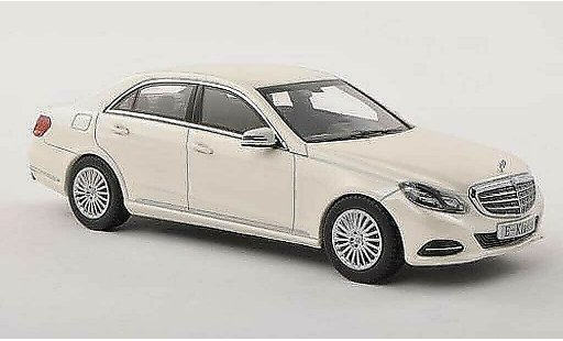 Mercedes Classe E Base 1/43 Kyosho (W212) bianco 2013 modellini auto