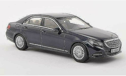 Mercedes Classe E Base 1/43 Kyosho (W212) nero-blu 2013 modellini auto