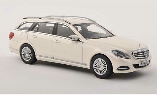 Mercedes Classe E T-Modell 1/43 Kyosho T-Modele (S212) bianco 2013 modellini auto