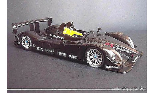 Porsche RS Spyder 1/18 Autoart presentation 07 carbone modellini auto