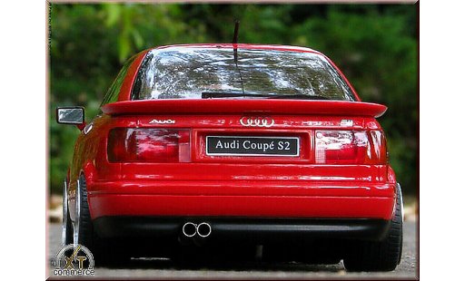 Audi S2 coupe 1/18 Ottomobile rosso jantes BBS 18 pouces modellini auto