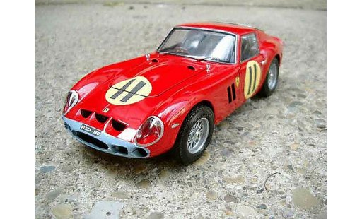 Ferrari 250 GTO 1963 1/18 Burago #11 modellini auto