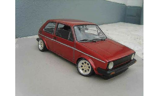 Volkswagen Golf GTI 1/18 Solido rouge mk1 1982 grands feux modellini auto