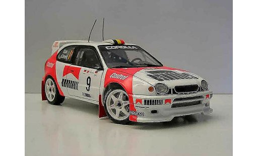 Toyota Corolla WRC 1/18 Autoart rallye portugal modellini auto