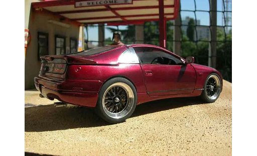 Nissan 300 ZX 1/18 Kyosho rosso modellini auto