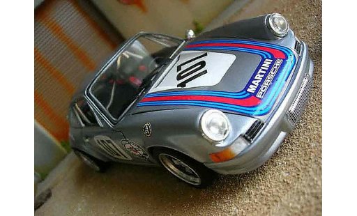 Porsche 911 RS 1/18 Universal Hobbies 2.7 martini modellini auto