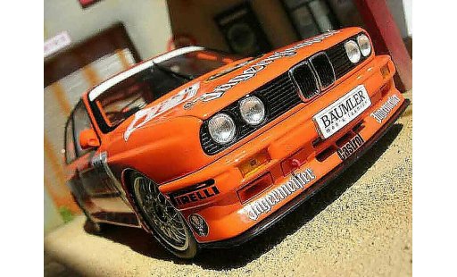 Bmw M3 coupe 1/18 Minichamps DTM E30 team linder #18 hahne jagermeister modellini auto