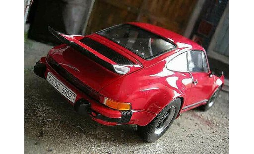 Porsche 911 Turbo 1/18 Norev 3.0 rosso modellini auto