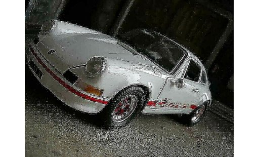 Porsche 911 RS 1/18 Universal Hobbies 2.7 bianco modellini auto