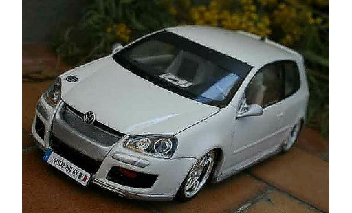 Volkswagen Golf GTI 1/18 Norev alpine bianco sono modellini auto