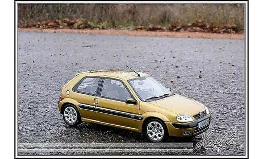 Citroen Saxo VTS 1/18 Ottomobile giallo heliodor modellini auto