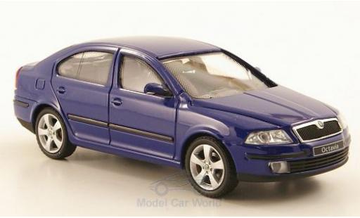 Skoda Octavia 1/43 Abrex blu 2004 modellino in miniatura