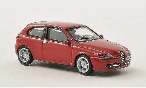 Alfa Romeo 147 berlina 1/87 Busch rosso 3-Turer 2001 modellini auto
