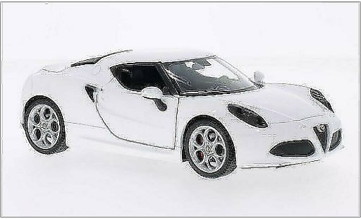 Alfa Romeo 4C coupe 1/24 Welly bianco 2014 modellini auto