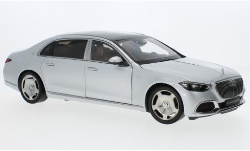 Mercedes CLA 1/18 Almost Real Maybach S-classe d 2021 modellino in miniatura