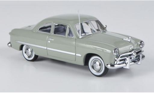 Ford Custom 1/43 American Heritage Models verde 1949 2-Door modellino in miniatura