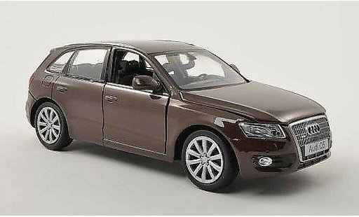 Audi Q5 suv 1/24 Motormax marrone modellini auto