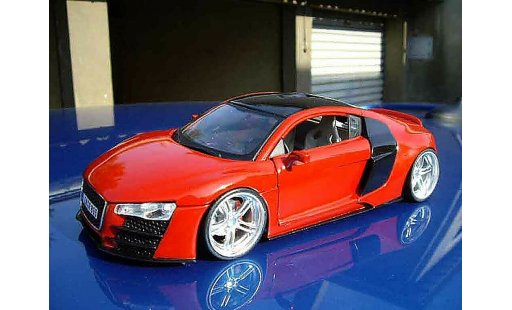 Audi R8 4.2 fsi 1/18 Maisto tdi modellini auto
