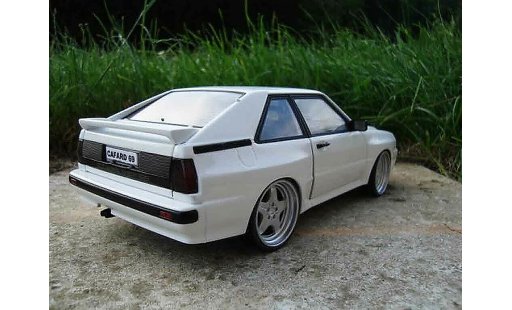 Audi Sport Quattro coupe 1/18 Autoart bianco jantes amg en 17 pouces entierement en alu modellini auto