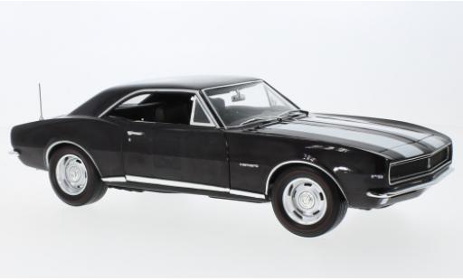 Chevrolet Camaro 1/18 Auto World Z/28 violett/bianco 1967 modellino in miniatura